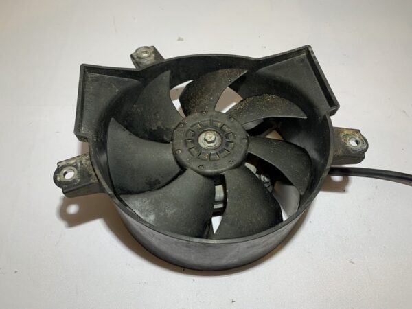 ventilateur de radiateur yamaha tmax 530 (2012 - 2016) – Image 4
