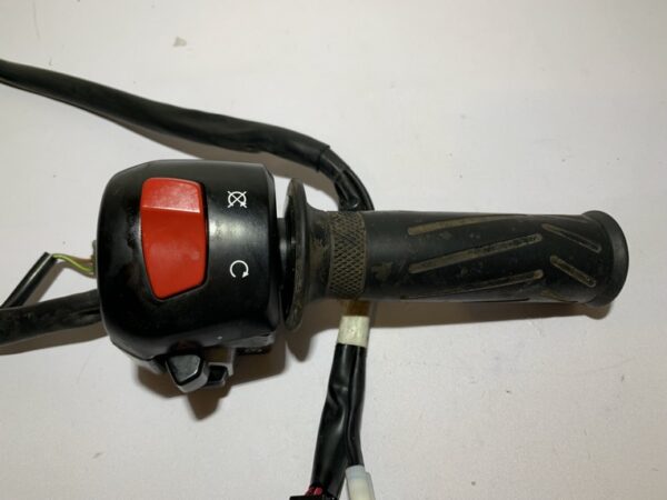 commodo droit poignée de gaz yamaha tmax 530 (2012 - 2016) – Image 3