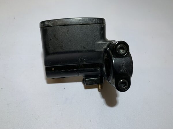 maitre cylindre de frein avant yamaha tmax 530 (2012 - 2016) – Image 5