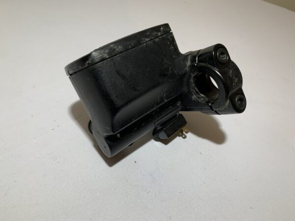 maitre cylindre de frein avant yamaha tmax 530 (2012 - 2016) – Image 6