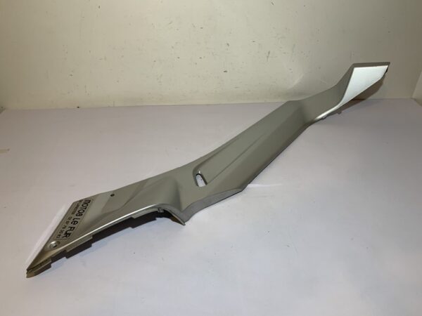 carénage latéral gauche yamaha xmax 125 (2006 - 2009) – Image 6