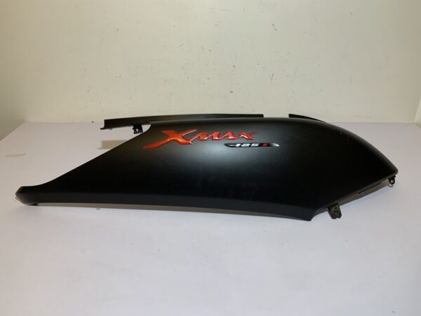 carénage arrière droit yamaha xmax 125 (2006 - 2009) – Image 4