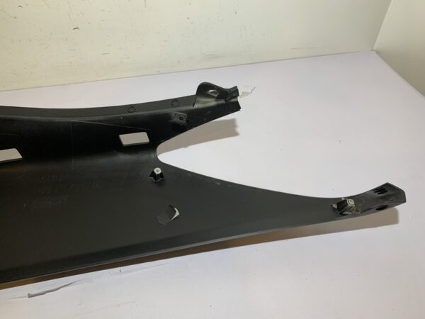 carénage arrière droit yamaha xmax 125 (2006 - 2009) – Image 8