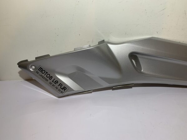 carénage latéral droit yamaha xmax 125 (2006 - 2009) – Image 4
