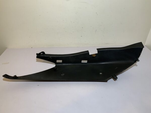carénage arrière gauche yamaha xmax 125 (2006 - 2009) – Image 7