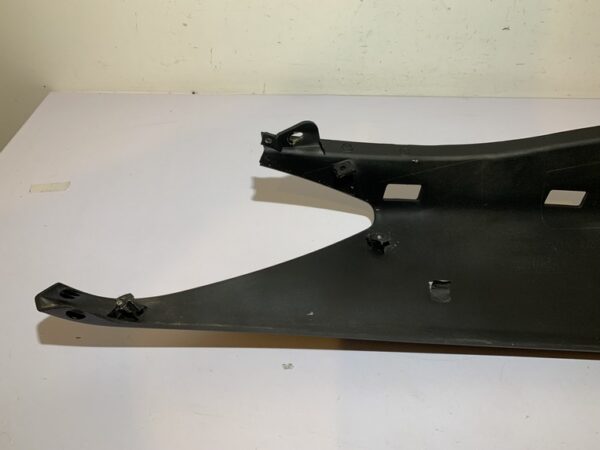 carénage arrière gauche yamaha xmax 125 (2006 - 2009) – Image 9