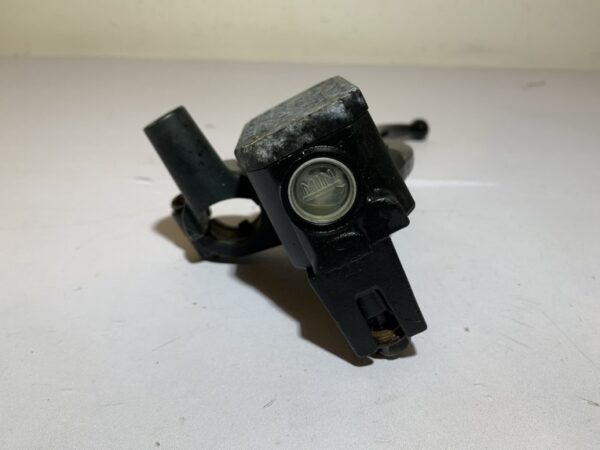 maitre cylindre de frein arrière yamaha xmax 125 (2006 - 2009) – Image 4