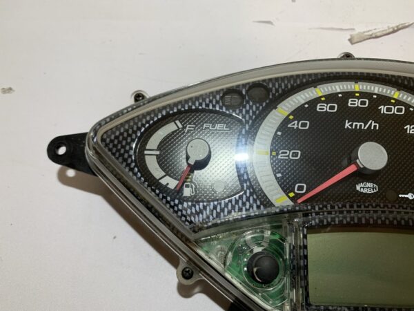 compteur yamaha xmax 125 (2006 - 2009) – Image 4
