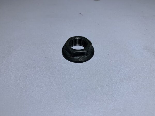 écrou cloche d'embrayage yamaha xmax 125 (2006 - 2009) – Image 5