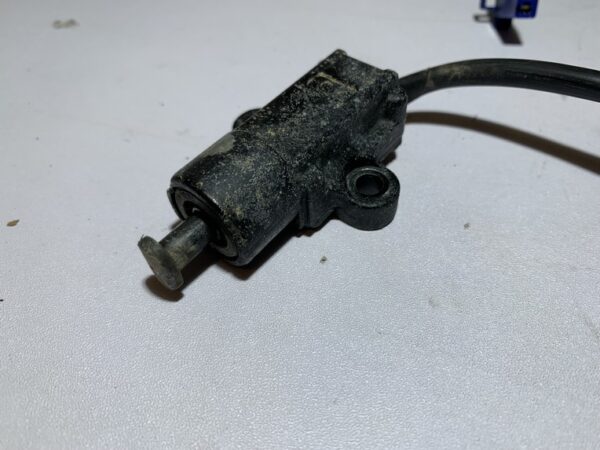 capteur de béquille yamaha xmax 125 (2006 - 2009) – Image 3