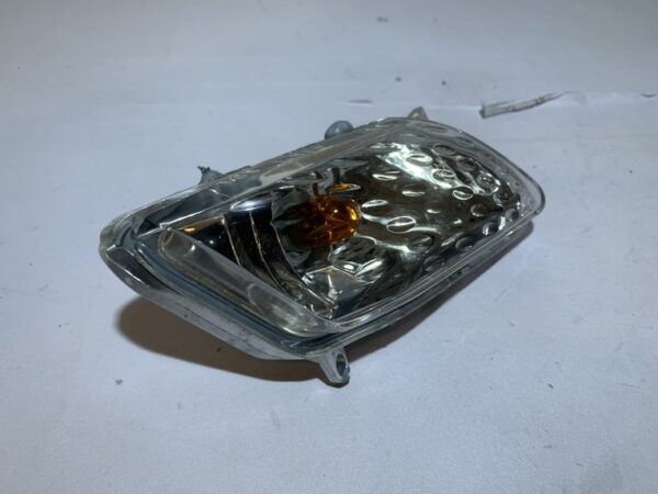 clignotant avant gauche yamaha xmax 125 (2006 - 2009) – Image 2
