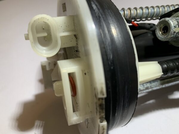 pompe à essence yamaha xmax 125 (2006 - 2009) – Image 10