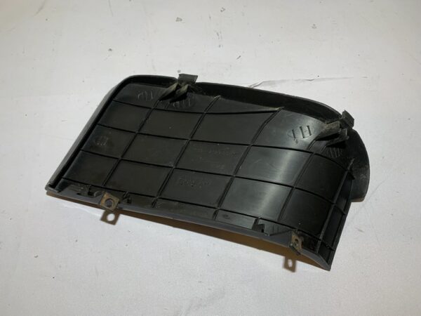 couvercle cache batterie yamaha xmax 125 (2006 - 2009) – Image 4