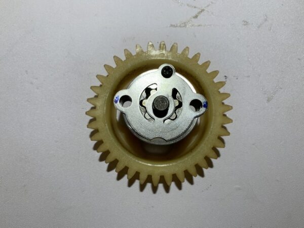 pompe à huile yamaha xmax 125 (2006 - 2009) – Image 5