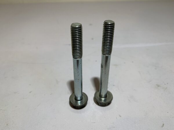 vis fixation support échappement yamaha xmax 125 (2006 - 2009) – Image 4