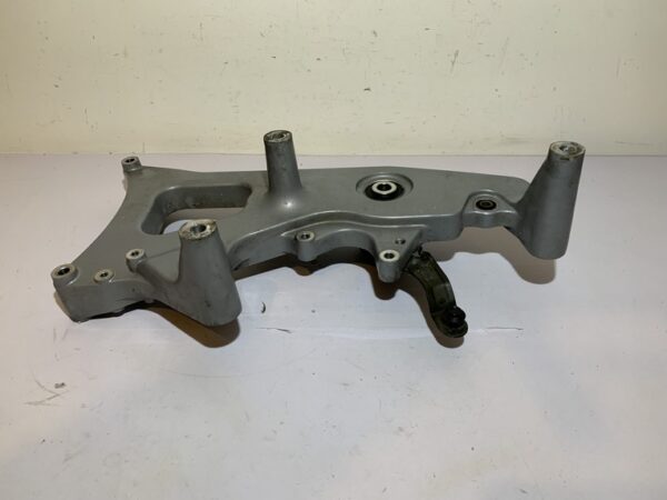 support échappement yamaha xmax 125 (2006 - 2009) – Image 6