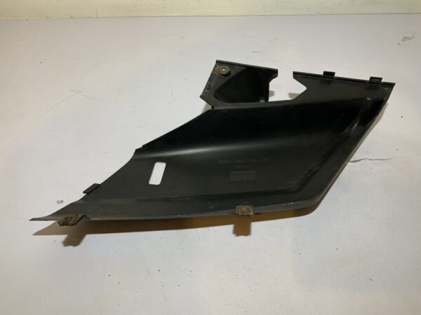 cache repose pied droit yamaha xmax 125 (2006 - 2009) – Image 6