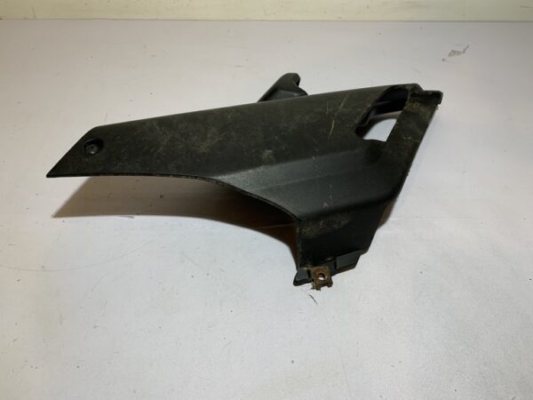 cache repose pied passager gauche yamaha xmax 125 – Image 4