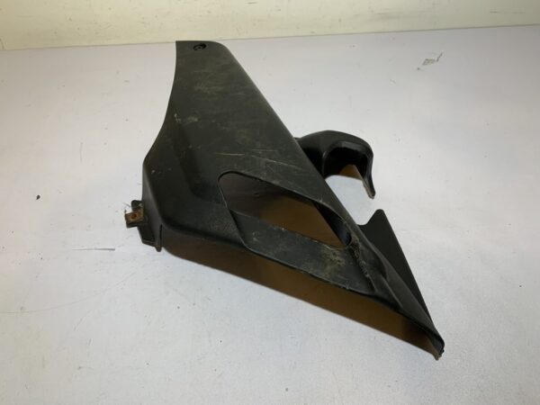 cache repose pied passager gauche yamaha xmax 125 – Image 5