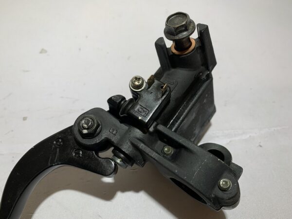 maitre cylindre de frein avant yamaha xmax 125 (2006 - 2009) – Image 10