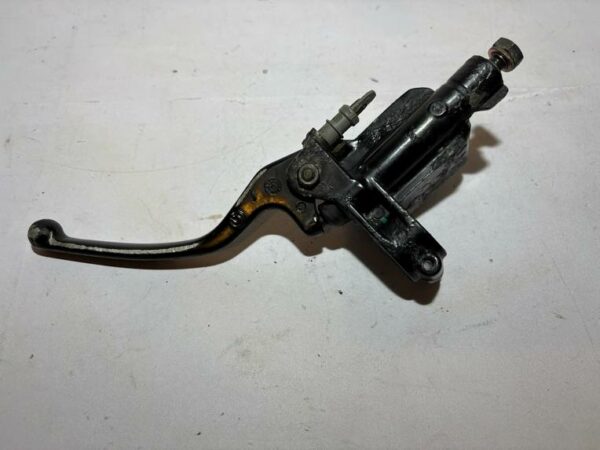 maitre cylindre de frein avant mbk stunt / yamaha slider – Image 3