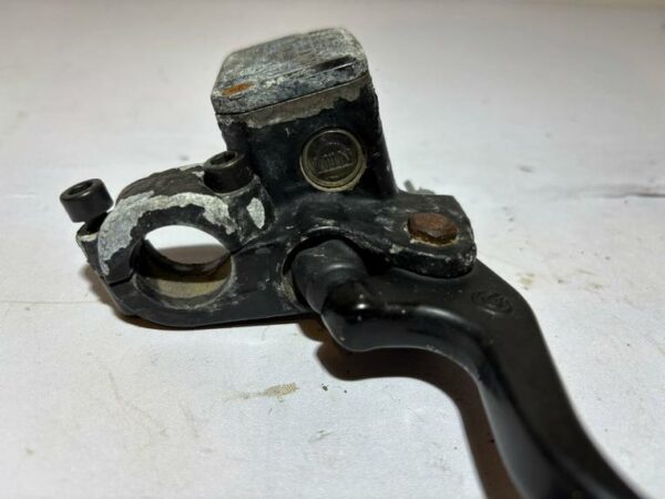 maitre cylindre de frein avant mbk stunt / yamaha slider – Image 4