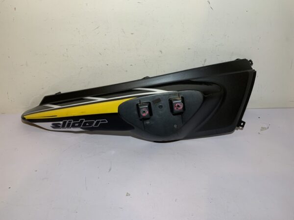 carénage arrière droit mbk stunt / yamaha slider