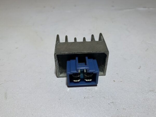 régulateur de tension mbk nitro / booster / stunt – Image 3