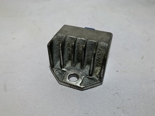 régulateur de tension mbk nitro / booster / stunt – Image 4