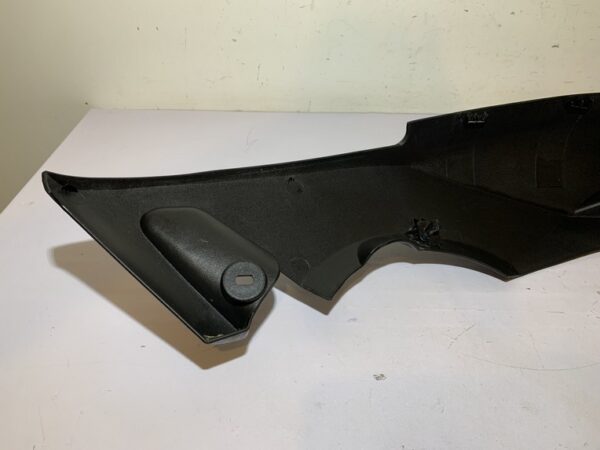 carénage latéral gauche yamaha tmax 500 (2001 - 2007) – Image 9