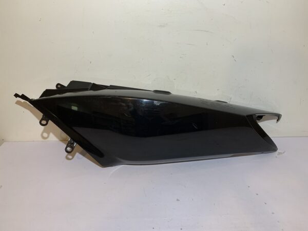 carénage arrière gauche yamaha tmax 500 (2001 - 2007)
