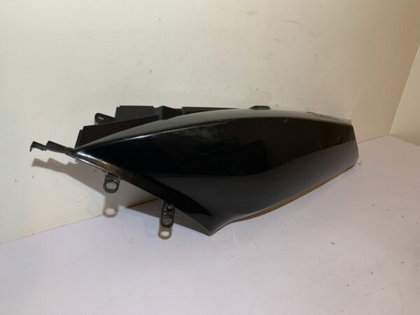 carénage arrière gauche yamaha tmax 500 (2001 - 2007) – Image 2