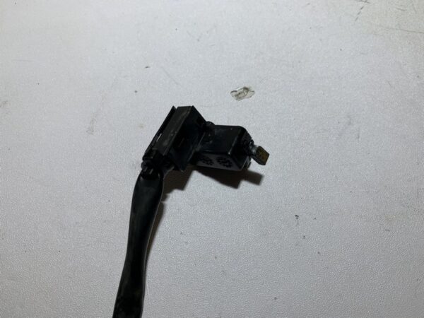 capteur de selle yamaha tmax 500 (2001 - 2007) – Image 4