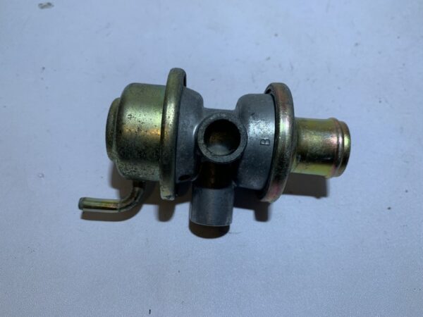 soupape de coupure d'air yamaha tmax 500 (2001 - 2007) – Image 6