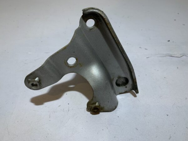repose pied passager gauche yamaha tmax 500 (2001 - 2007) – Image 4