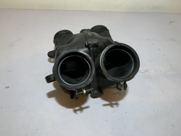 silencieux d'admission yamaha max 500 (2001 - 2007) – Image 4