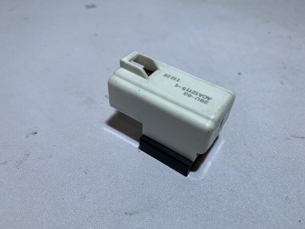 relais électrique yamaha tmax 500 (2001 - 2007) – Image 3