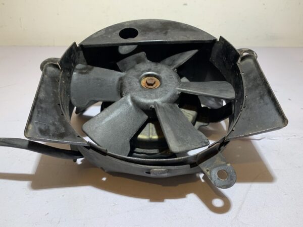 ventilateur de radiateur yamaha tmax 500 (2001 - 2007) – Image 3