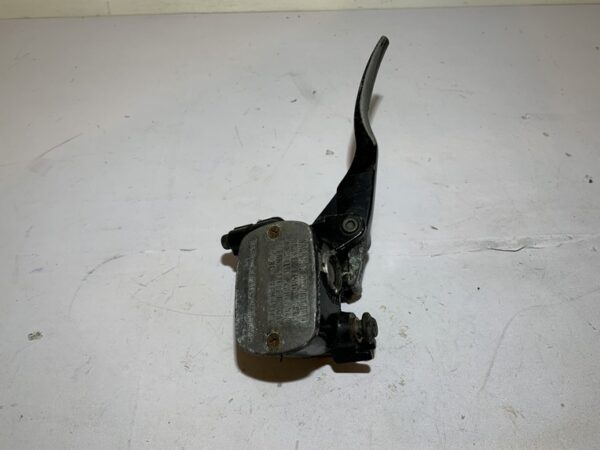 maitre cylindre de frein arrière yamaha tmax 500 (2001 - 2007) – Image 4