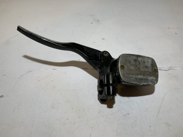 maitre cylindre de frein arrière yamaha tmax 500 (2001 - 2007) – Image 6