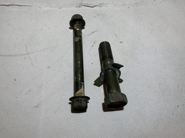 vis de fixation amortisseur yamaha tmax 500 (2001 - 2007) – Image 2