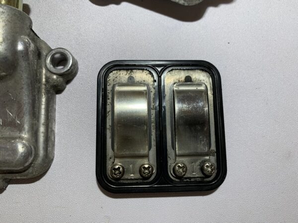 clapet valve d'air d'échappement yamaha tmax 500 (2001 - 2003) – Image 3