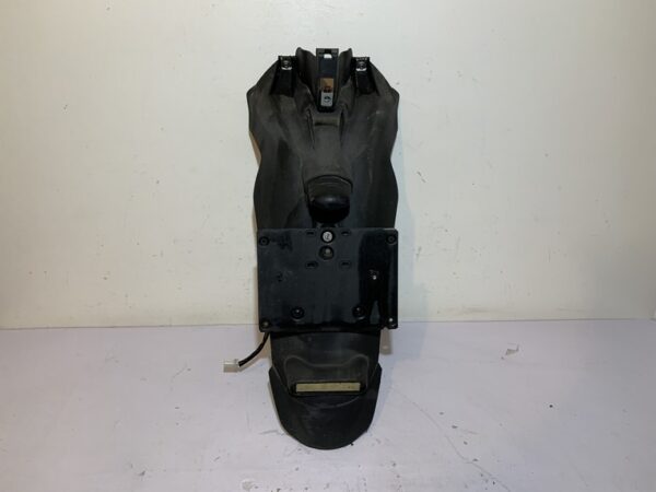 bavette support de plaque piaggio beverly 350 sport touring