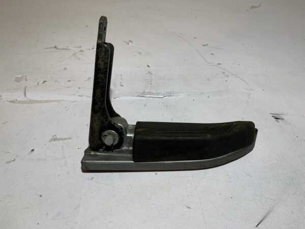 repose pied passager gauche piaggio beverly 350 sport touring