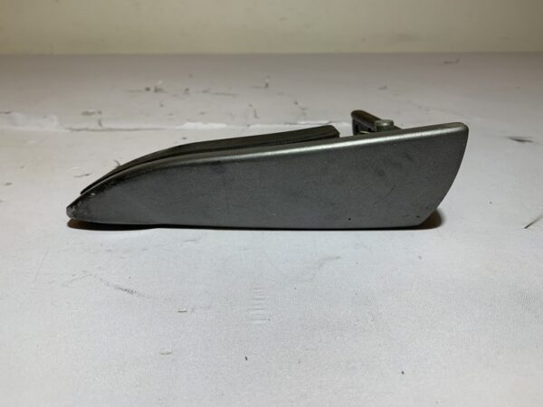 repose pied passager droit piaggio beverly 350 sport touring – Image 7