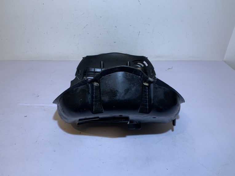 grille de radiateur piaggio beverly 350 sport touring (2012 - 2016) – Image 5