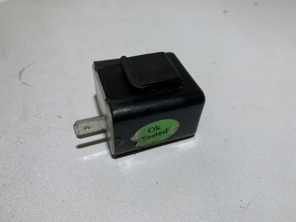 centrale clignotant piaggio beverly 350 sport touring (2012 - 2016) – Image 3