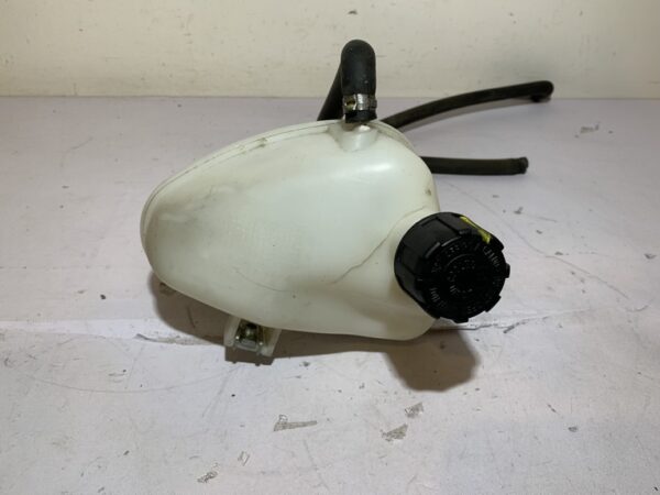 vase d'expansion piaggio beverly 350 sport touring (2012 - 2016) – Image 4