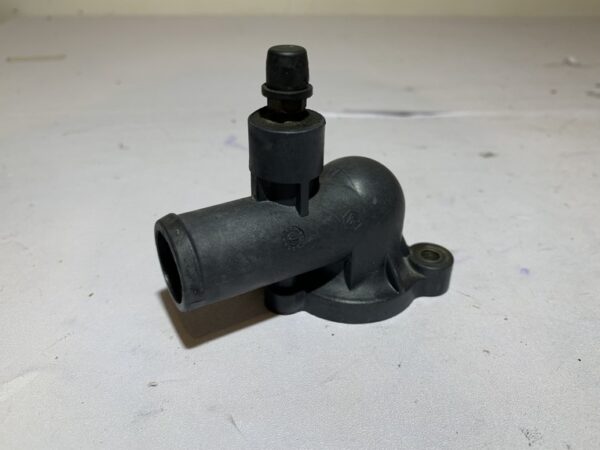 couvercle de thermostat piaggio beverly 350 sport touring – Image 3