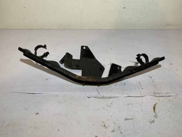 renfort de cadre support régulateur de tension piaggio beverly 350 – Image 5